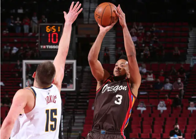  鹈鹕状元郎重伤赛季恐报销  